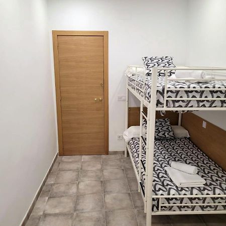 Hotel Coliving New San Bernando Madrid Exteriér fotografie